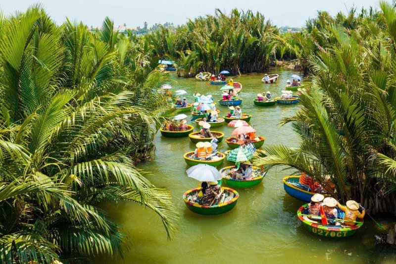Day 5: Da Nang - Cam Thanh Coconut Jungle - Hoi an City Tour - Drop Flower Lantern (Private Tour) (B)