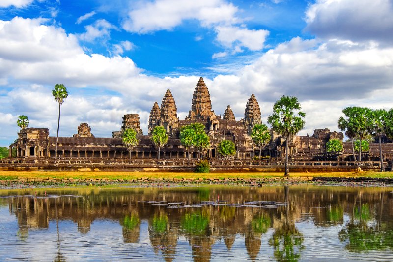 Day 5: Hanoi (B) - Fly to Siem Reap