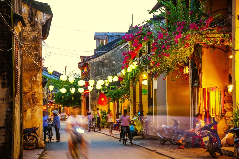 Day 6: Da Nang - Cam Thanh Coconut Jungle - Hoi an City Tour - Drop Flower Lantern (Private Tour) (B)