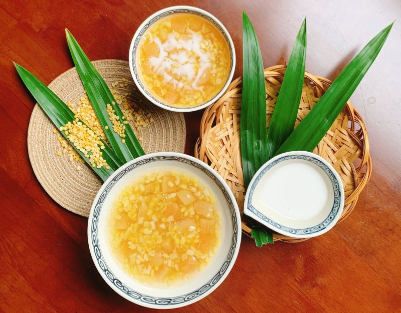 Mung beans, tapioca pearls, and tropical fruits including mango, jackfruit, banana and longan laid out as the texture foundation ingredients of Vietnamese desserts