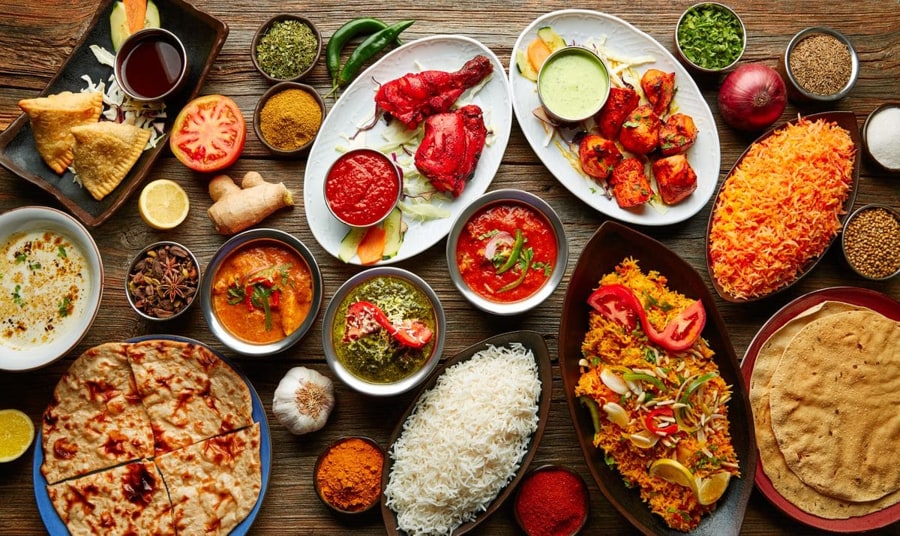 enjoy india food in vietnam