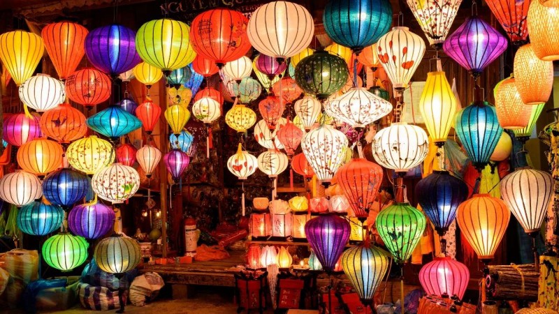 Hoi An Ancient Town lanterns at night near Da Nang for Indian travellers