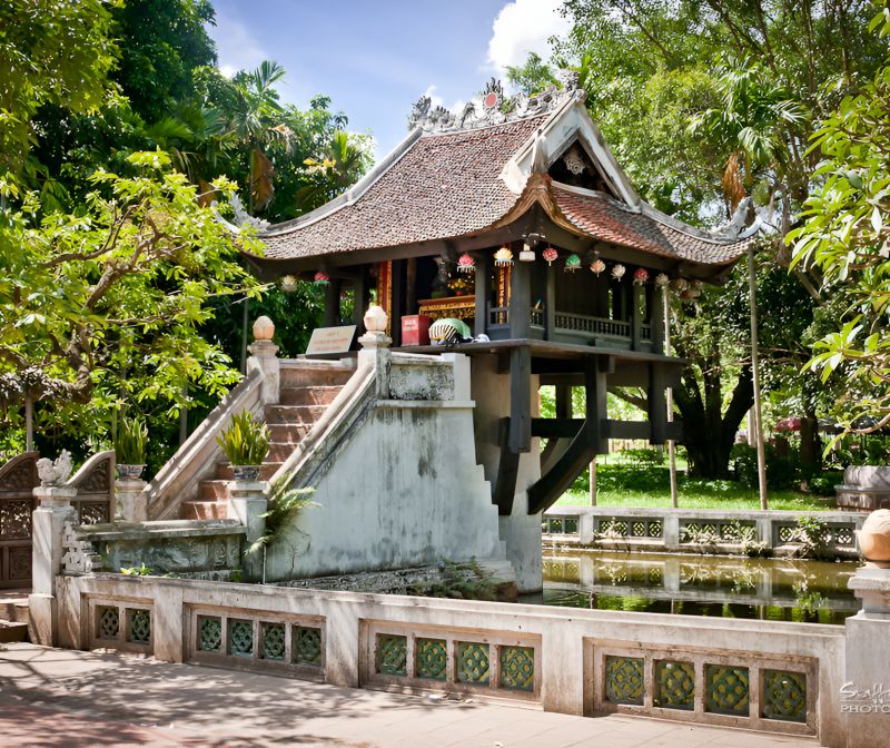 One Pillar Pagoda timings entry fee 90 rupees 25000 VND visitor rules 2026 opening hours