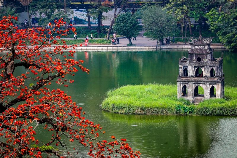Hanoi Old Quarter Hoan Kiem Lake Vietnam capital heritage walking zone Indian travelers