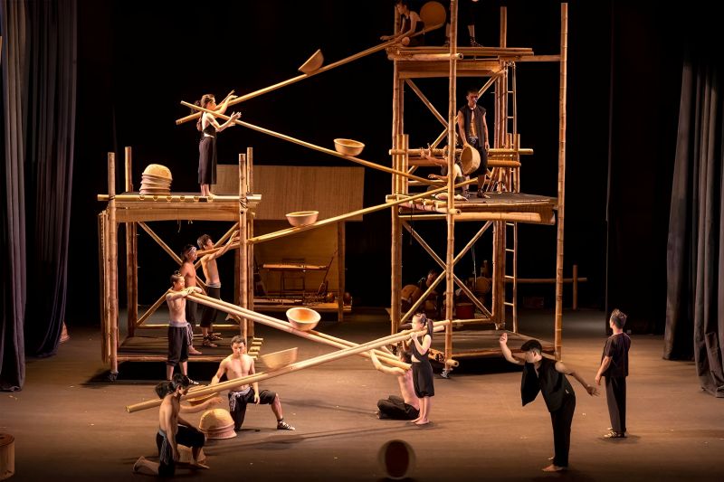 Saigon Opera House AO Show bamboo circus performance Lune Production acrobats with bamboo poles stage performance