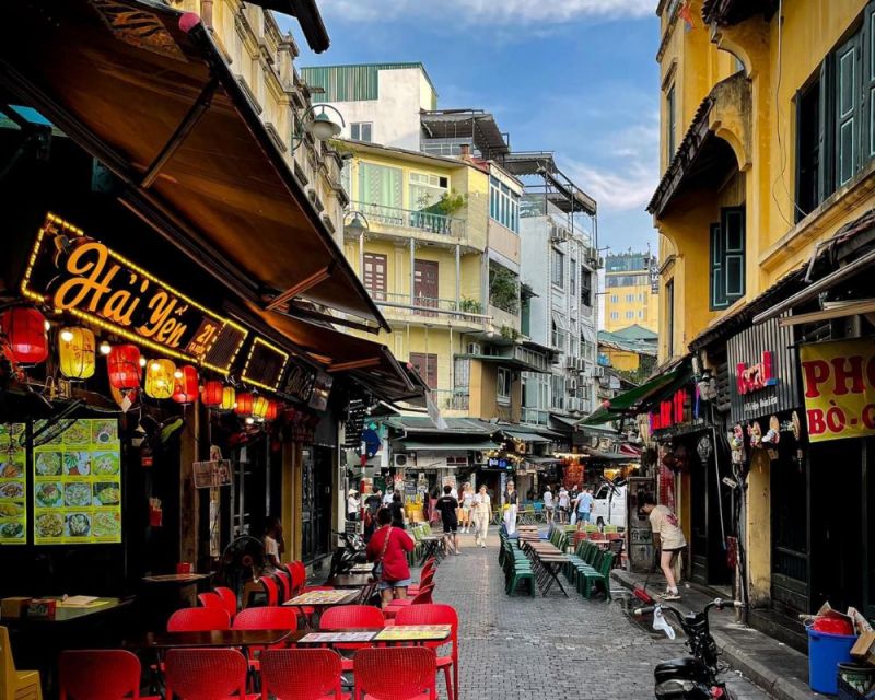 Walking tour map of Hanoi Old Quarter from Hoan Kiem Lake to Ta Hien Beer Street with 4 evening stops